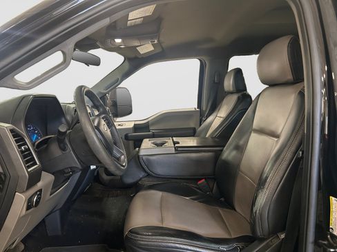 Used 2020 Ford F250 XL w/ STX Appearance Package AWD/4WD image 8
