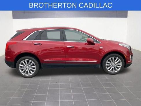 Used 2019 Cadillac XT5 Platinum AWD/4WD image 4
