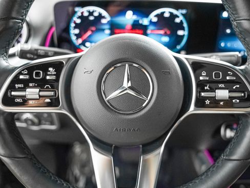 Certified 2023 Mercedes-Benz EQB 300 4MATIC image 12