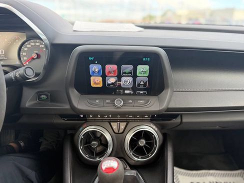 Used 2018 Chevrolet Camaro SS RWD image 11