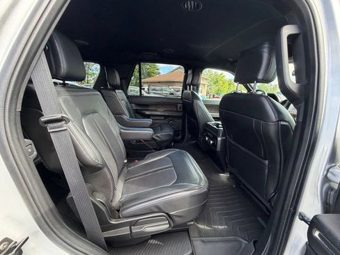 Used 2018 Ford Expedition Limited w/ Cargo Package AWD/4WD image 28