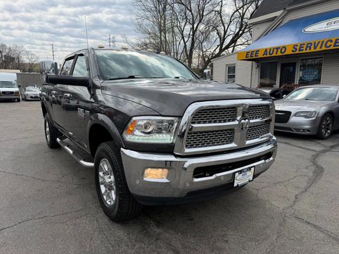 Used 2016 RAM 2500 Laramie image 2