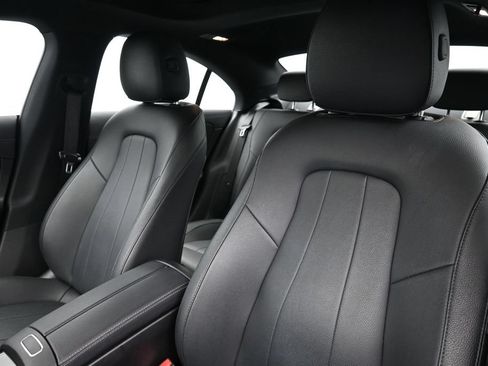 Used 2025 Mercedes-Benz CLA 250 image 5