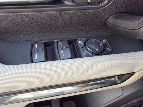 New 2026 GMC Hummer EV SUV image 12