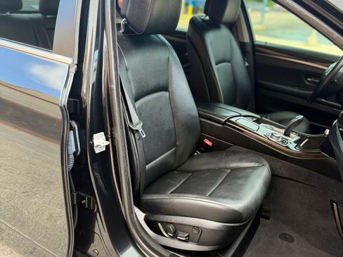 Used 2013 BMW 528i xDrive Sedan AWD/4WD image 25