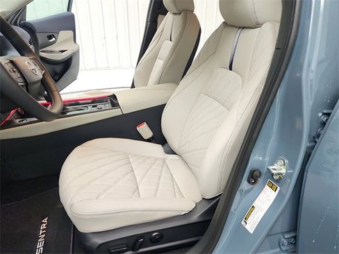 New 2026 Nissan Sentra SL w/ Floor Mat Package image 19