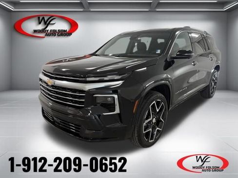 New 2026 Chevrolet Traverse High Country w/ LPO, Floor Liner Package FWD image 1
