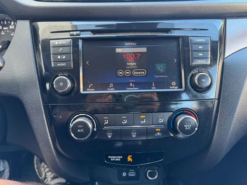 Used 2021 Nissan Rogue Sport S FWD image 15