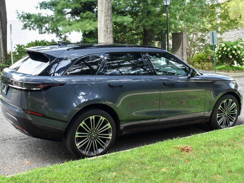 Used 2024 Land Rover Range Rover Velar Dynamic SE AWD/4WD image 7