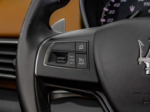 Used 2017 Maserati Levante S image 15