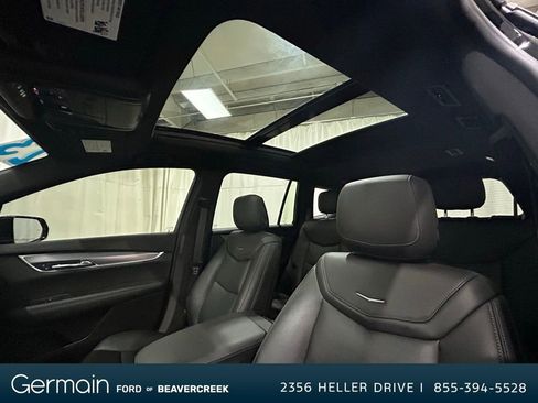 Used 2023 Cadillac XT6 Luxury image 16