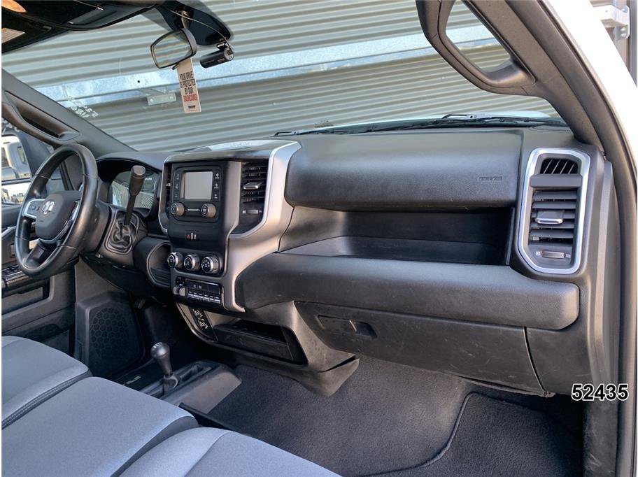 Used 2024 RAM 5500 SLT w/ Quick Order Package 2YG SLT AWD/4WD image 24