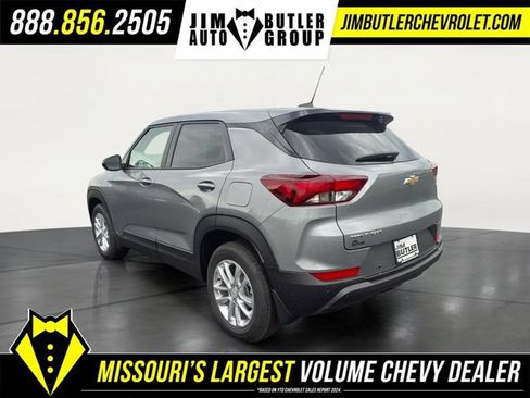 New 2026 Chevrolet TrailBlazer LS w/ LS Convenience Package FWD image 19