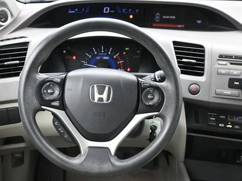 Used 2012 Honda Civic Hybrid Sedan image 23