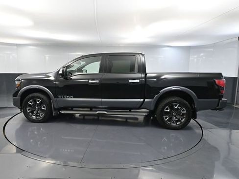 Used 2021 Nissan Titan Platinum Reserve w/ Moonroof Package image 10