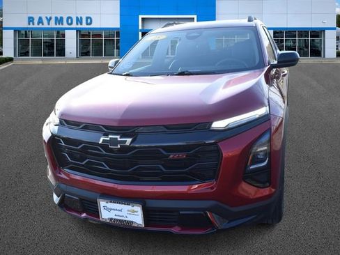 Used 2025 Chevrolet Equinox RS image 7