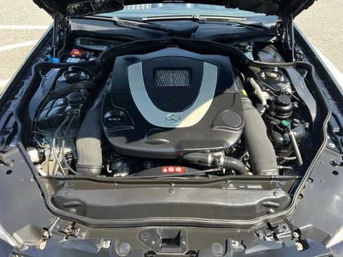 Used 2009 Mercedes-Benz SL 550 w/ Premium I Pkg image 35