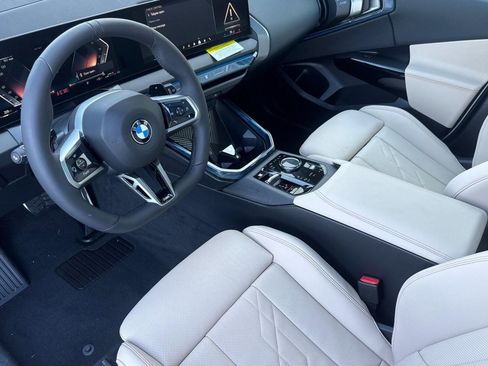 Used 2026 BMW X3 xDrive30i w/ Premium Package AWD/4WD image 4