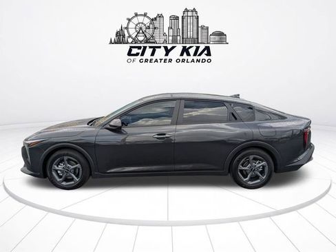 New 2026 Kia K4 FWD image 4