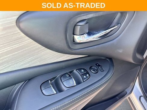 Used 2017 Nissan Murano SL FWD image 13