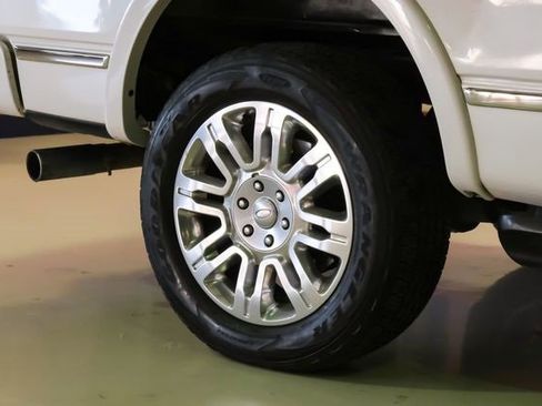 Used 2011 Ford F150 Platinum image 40