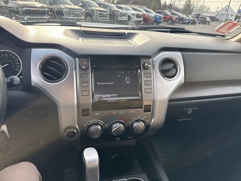 Used 2015 Toyota Tundra SR5 image 25