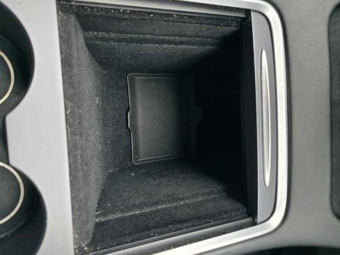 Used 2021 Tesla Model 3 Standard Range Plus image 22