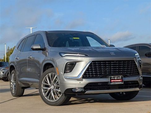 New 2026 Buick Enclave Avenir w/ Super Cruise Package image 2