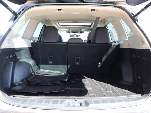 Used 2024 Subaru Forester Touring w/ Convenience Package image 15