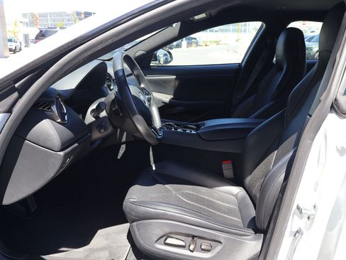 Used 2025 Karma Revero Luxury RWD image 16