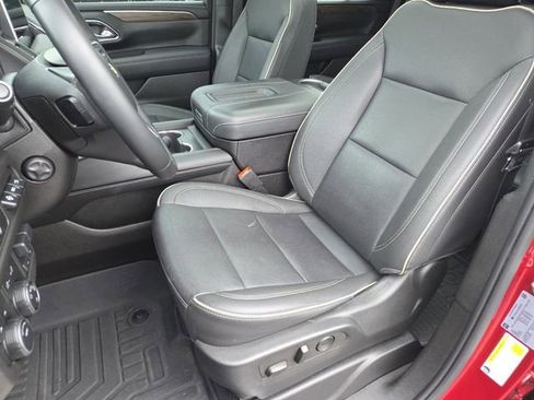 Used 2023 Chevrolet Tahoe Premier w/ Premium Package image 37