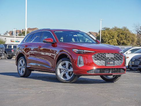 New 2025 Audi Q5 Premium Plus image 1