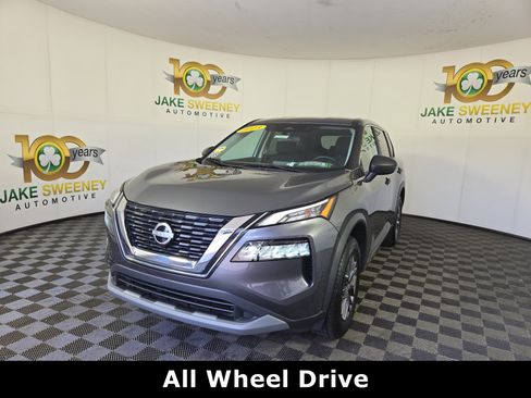 Used 2023 Nissan Rogue S image 3