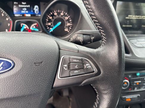 Used 2019 Ford Escape SE AWD/4WD image 14