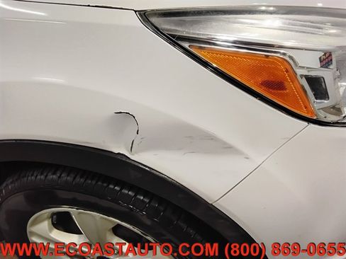 Used 2014 Ford Escape SE w/ Equipment Group 201A AWD/4WD image 16
