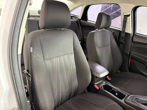 Used 2018 Ford Focus SEL FWD image 24