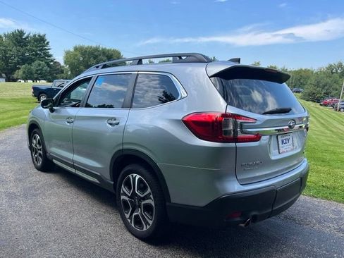 Used 2023 Subaru Ascent Limited AWD/4WD image 5