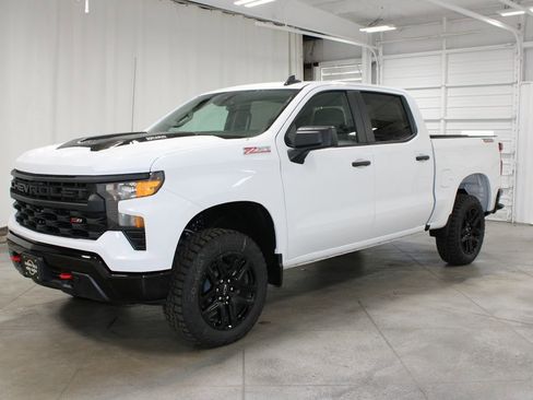 New 2026 Chevrolet Silverado 1500 Custom Trail Boss image 4