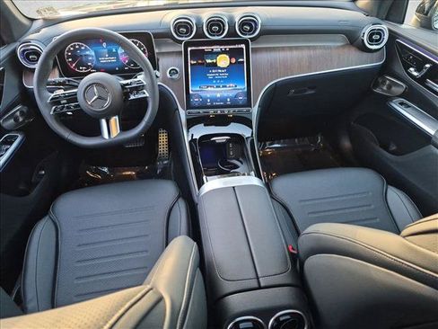 Used 2026 Mercedes-Benz GLC 300 4MATIC image 19