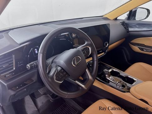 Certified 2025 Lexus NX 350 AWD w/ Accessory Package (2T) image 9