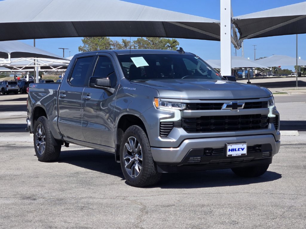 Used 2023 Chevrolet Silverado 1500 RST w/ Protection Package AWD/4WD image 3