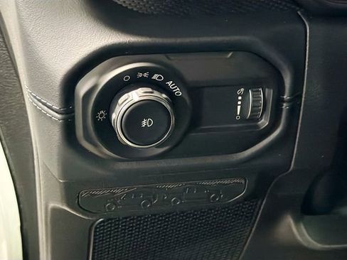 New 2026 Jeep Wrangler Unlimited Rubicon image 11