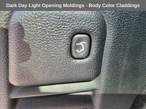 Used 2017 Jeep Grand Cherokee Altitude image 26