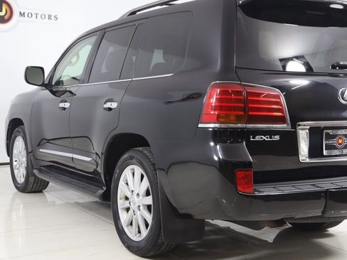 Used 2010 Lexus LX 570 4WD w/ Preferred Accessory Package image 26