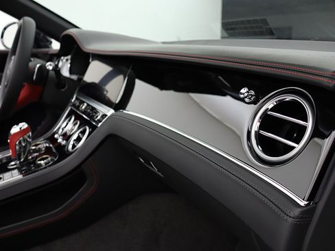 New 2026 Bentley Continental GTC image 37