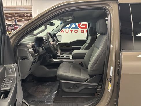 New 2026 Ford F150 XLT w/ Equipment Group 302A MID AWD/4WD image 19