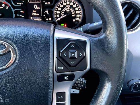 Used 2018 Toyota Tundra Limited image 12