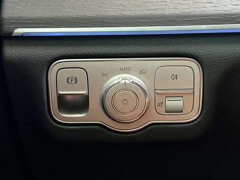 New 2025 Mercedes-Benz GLS 450 4MATIC image 27