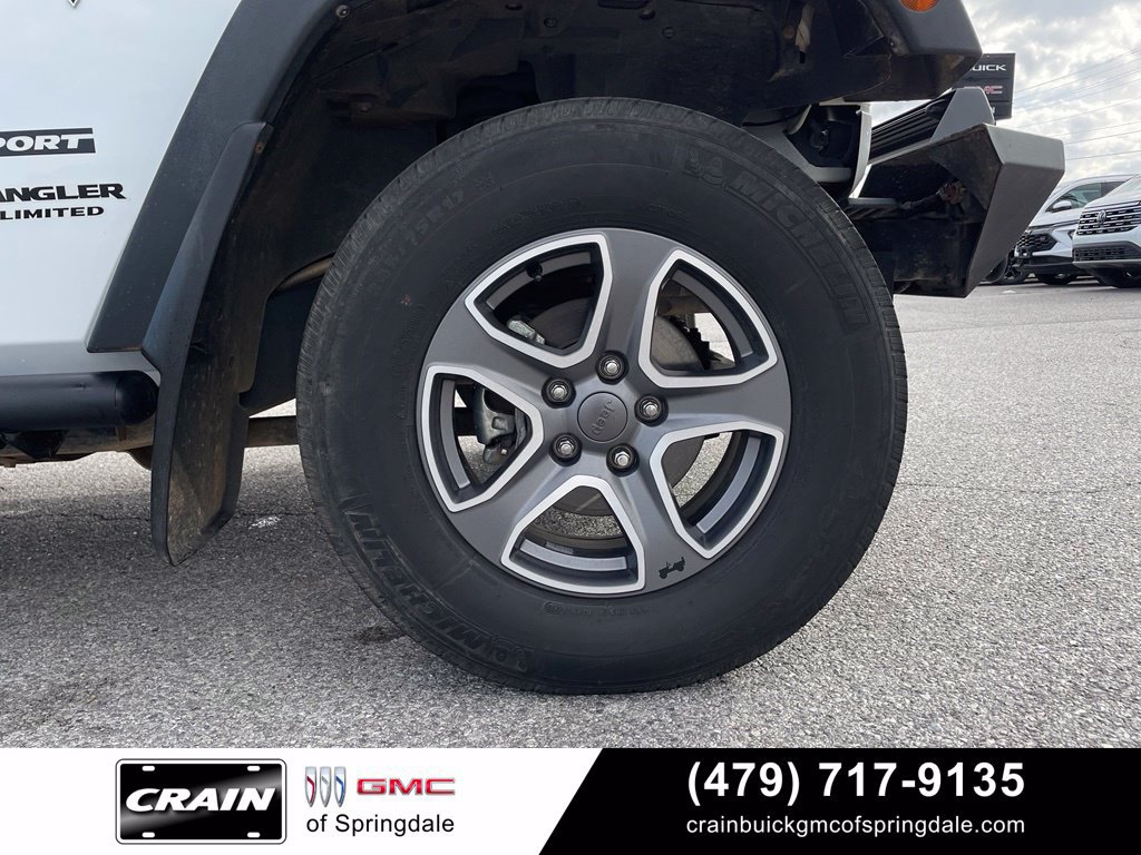 Used 2015 Jeep Wrangler Unlimited Sport w/ Quick Order Package 23S AWD/4WD image 29