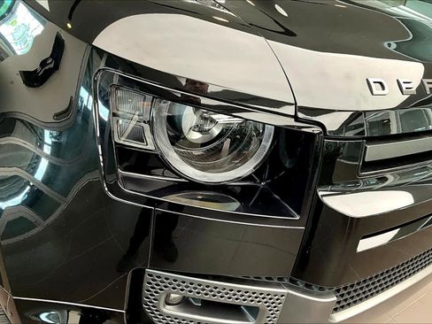 Used 2024 Land Rover Defender 130 Outbound image 25